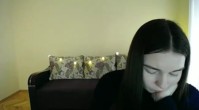 Pretty shy online show from January 24, 11:37 am