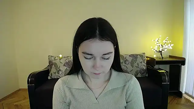 Pretty shy online show from February 8, 12:50 pm