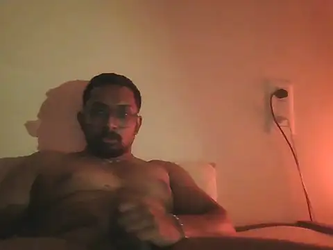 chennaibull101 online show from February 23, 7:11 pm