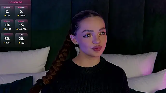 AnaWest online show from February 20, 9:22 am