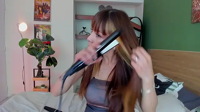 iriiina veneno online show from May 15, 5:31 pm