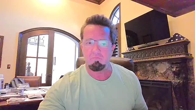 sluttydylan online show from March 3, 6:47 pm