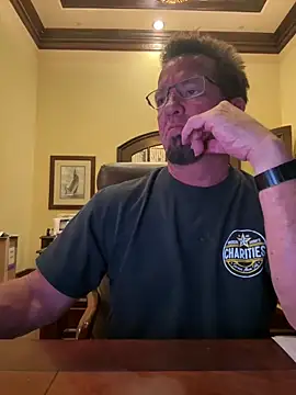 sluttydylan online show from May 16, 1:02 am