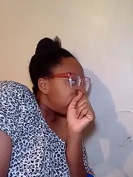 madamsensuale online show from January 24, 2:39 am