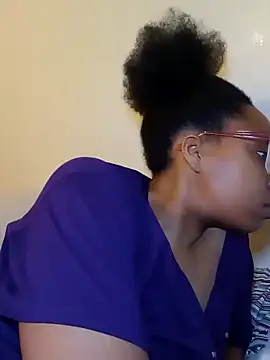 madamsensuale online show from February 13, 2:01 am