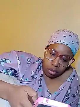 madamsensuale online show from February 22, 3:56 am