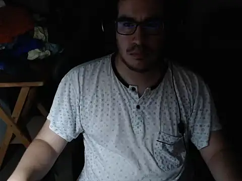 Snapshot of thealfawolf01 chatting on January 7, 11:45 pm thealfawolf01 online show from January 7, 11:45 pm