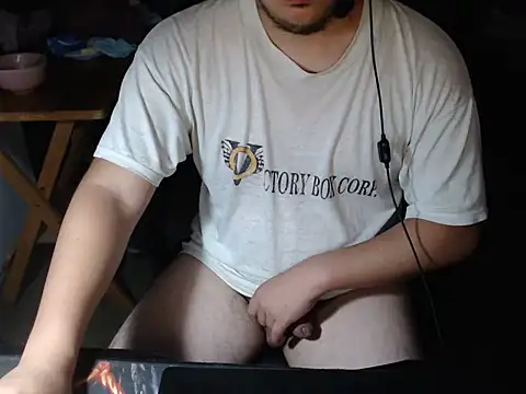 Snapshot of thealfawolf01 chatting on January 13, 12:24 pm thealfawolf01 online show from January 13, 12:24 pm