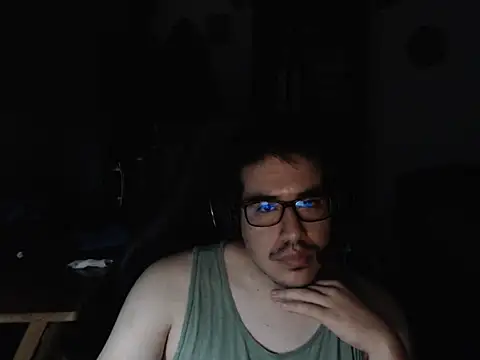 Snapshot of thealfawolf01 chatting on March 2, 7:21 am thealfawolf01 online show from March 2, 7:21 am