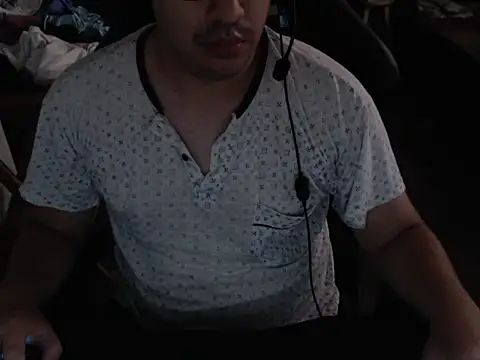 Snapshot of thealfawolf01 chatting on March 9, 1:59 pm thealfawolf01 online show from March 9, 1:59 pm