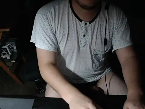 Snapshot of thealfawolf01 chatting on October 19, 12:44 am thealfawolf01 online show from October 19, 12:44 am