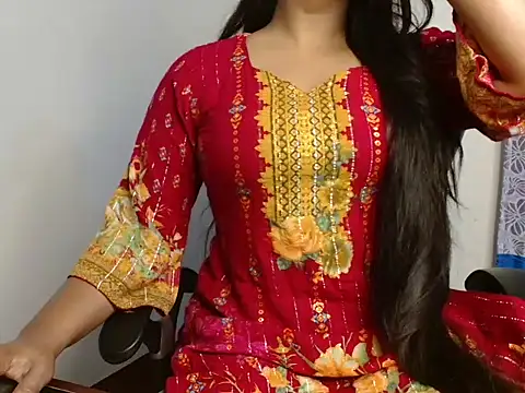 Snapshot of Unlucky-flowers chatting on March 8, 6:26 pm Unlucky-flowers online show from March 8, 6:26 pm