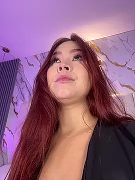 LiaTink online show from May 30, 11:40 am