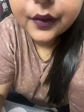 smile pretty online show from February 25, 9:13 pm