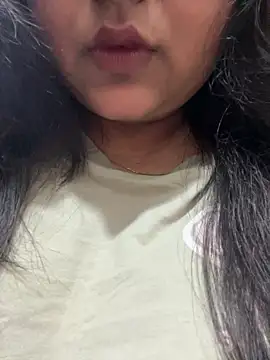 smile pretty online show from March 23, 5:39 pm