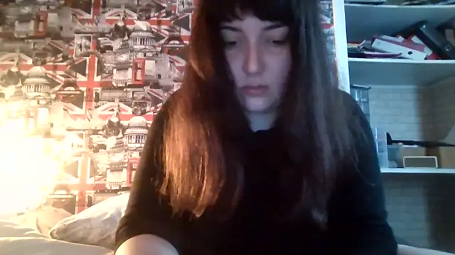 Snapshot of Lynylou chatting on October 22, 12:27 pm Lynylou online show from October 22, 12:27 pm