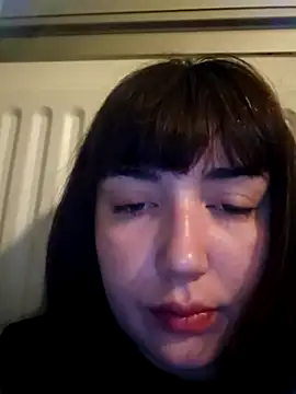 Lynylou online show from May 16, 11:57 pm