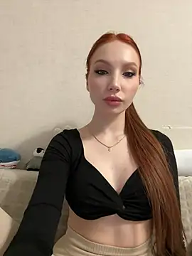 JudyWalkerr online show from December 19, 9:06 pm