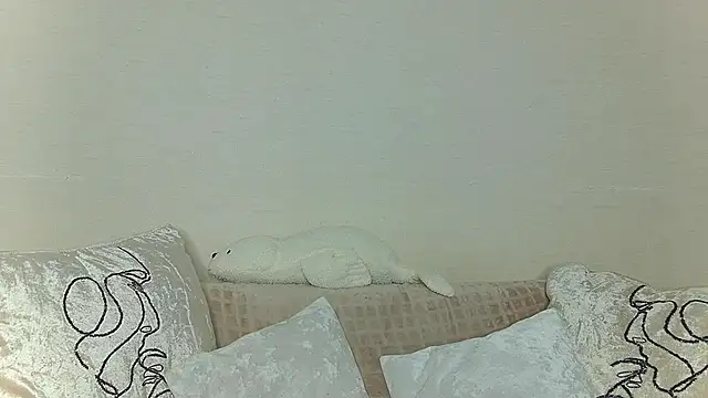 JudyWalkerr online show from January 17, 2:39 pm