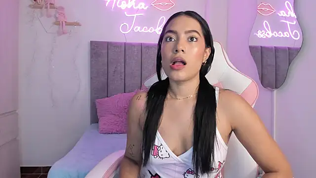 Snapshot of jacobss_gh chatting on October 31, 7:04 pm jacobss gh online show from October 31, 7:04 pm