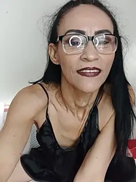 Snapshot of BarbaraMature chatting on July 18, 1:26 pm BarbaraMature online show from July 18, 1:26 pm