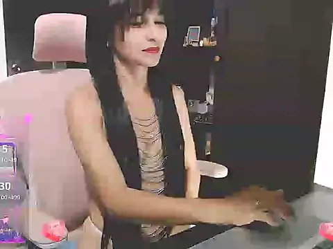 tifany19  online show from April 13, 1:11 am