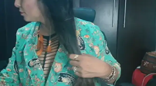 Snapshot of blzed420 chatting on December 26, 6:54 pm blzed420 online show from December 26, 6:54 pm