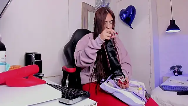 angel hardy dl online show from February 4, 12:11 pm