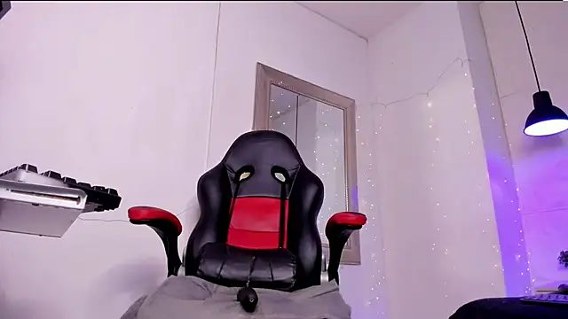 angel hardy dl online show from November 17, 12:22 pm