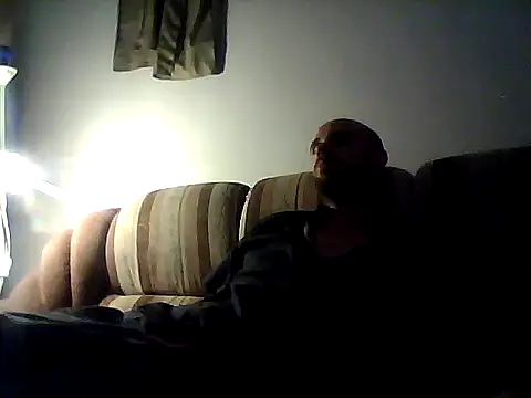 Snapshot of Rejtelmesest chatting on June 19, 10:24 pm Rejtelmesest online show from June 19, 10:24 pm
