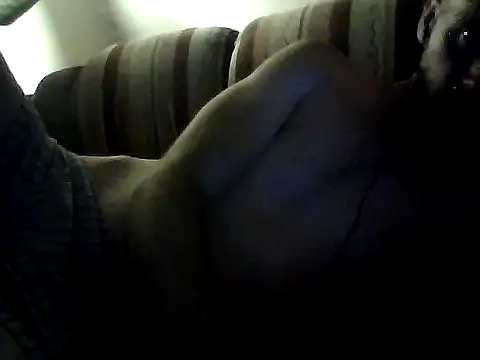 Snapshot of Rejtelmesest chatting on June 24, 9:47 pm Rejtelmesest online show from June 24, 9:47 pm