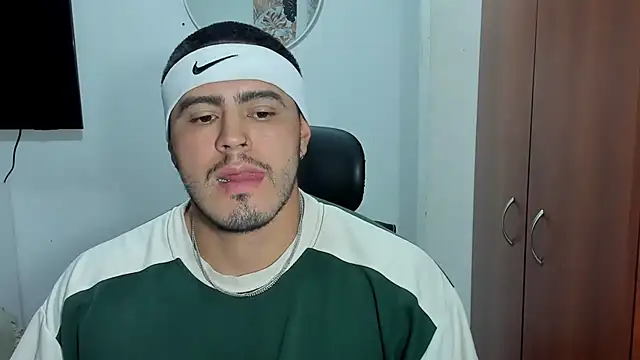 Baltazar Dupont online show from October 7, 1:36 am