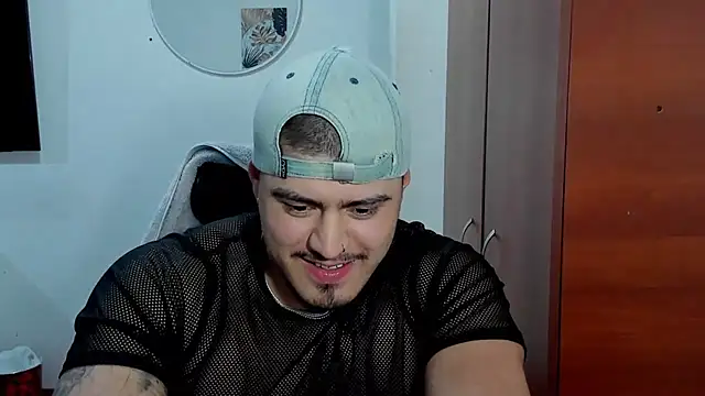 Baltazar Dupont online show from December 16, 1:32 am