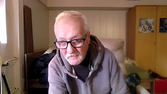 Snapshot of Sammy1660 chatting on November 10, 12:15 pm Sammy1660 online show from November 10, 12:15 pm