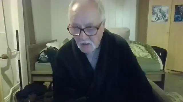 Sammy1660 online show from April 13, 3:45 am