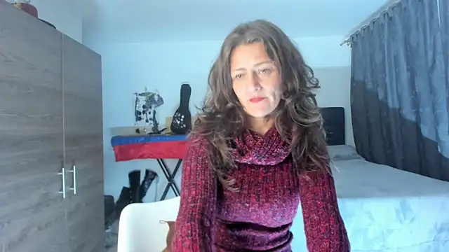 milf darling online show from March 11, 1:22 am