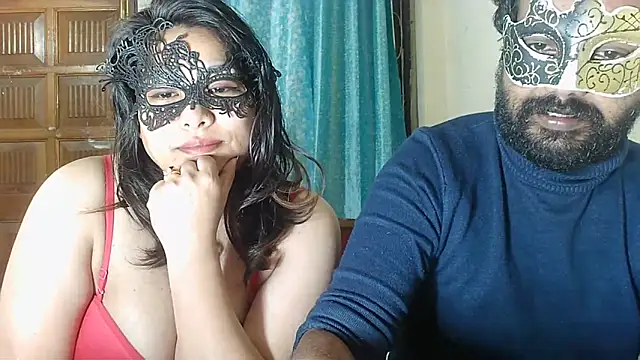 Cutehornycouples online show from September 23, 5:49 pm