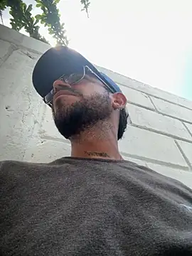 rich0431 online show from October 8, 5:10 pm