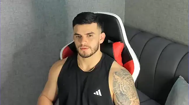 Ricardogo19 online show from December 27, 11:42 pm
