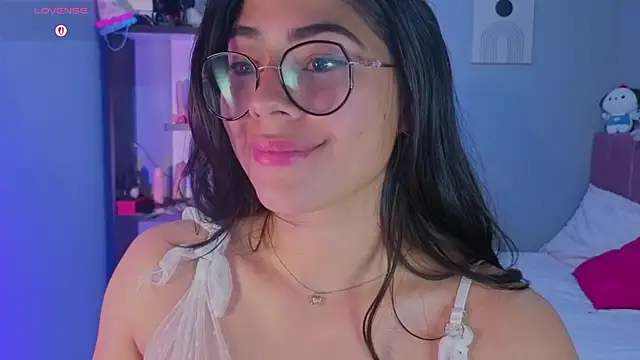 LoaLuxury online show from March 28, 3:22 pm