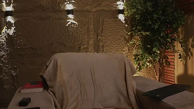 Logan Varela online show from November 28, 1:58 pm