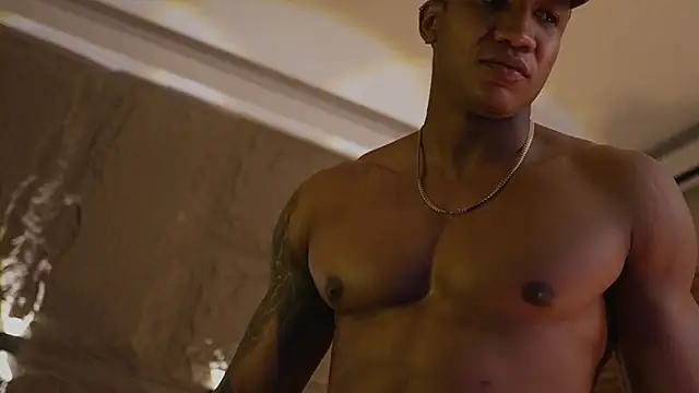 Logan Varela online show from November 29, 2:03 am