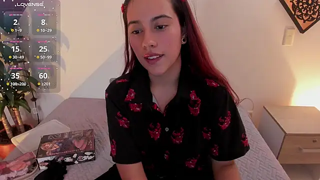 Agatha Vixen online show from February 4, 6:27 pm