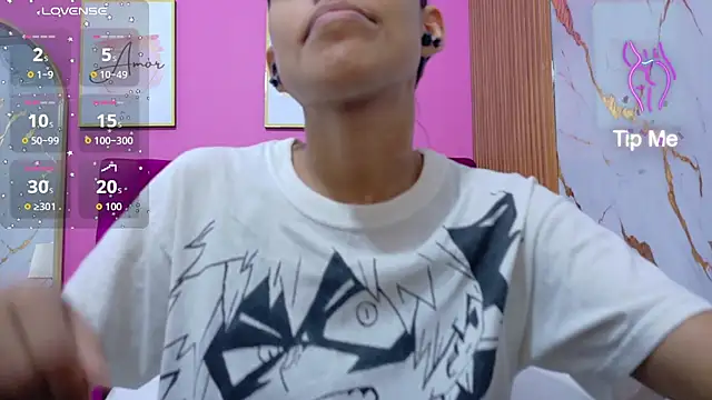 yourcuteneighbourr online show from April 7, 2:56 am