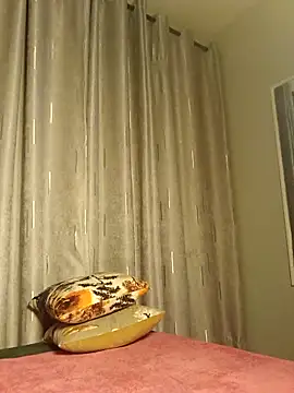 C-yoyo online show from February 2, 7:01 pm