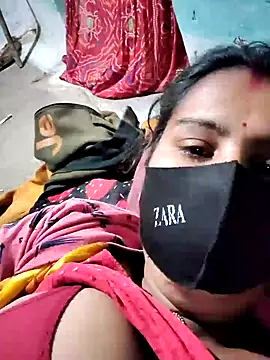 Snapshot of Hey_Ziya chatting on December 24, 9:33 pm Hey Ziya online show from December 24, 9:33 pm