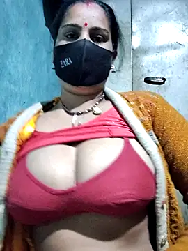 Snapshot of Hey_Ziya chatting on February 8, 8:10 pm Hey Ziya online show from February 8, 8:10 pm