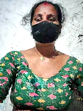 Snapshot of Hey_Ziya chatting on September 18, 10:34 pm Hey Ziya online show from September 18, 10:34 pm