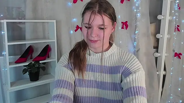 Snapshot of Rebecca_Kelly chatting on January 9, 12:46 am Rebecca Kelly online show from January 9, 12:46 am