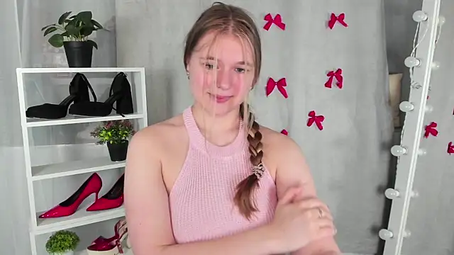 Snapshot of Rebecca_Kelly chatting on January 28, 9:40 pm Rebecca Kelly online show from January 28, 9:40 pm